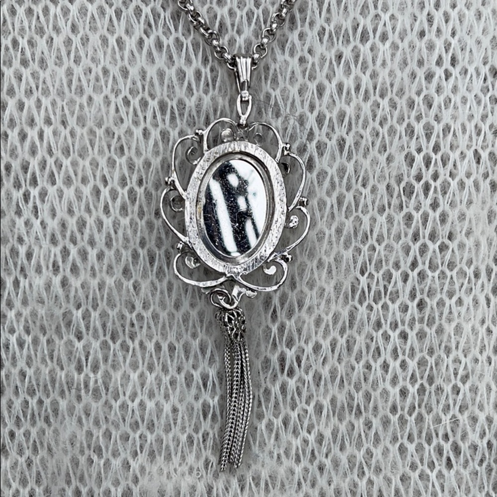🌺 Whiting & Davis; Iridescent Cameo Necklace NICE - Picture 6 of 8